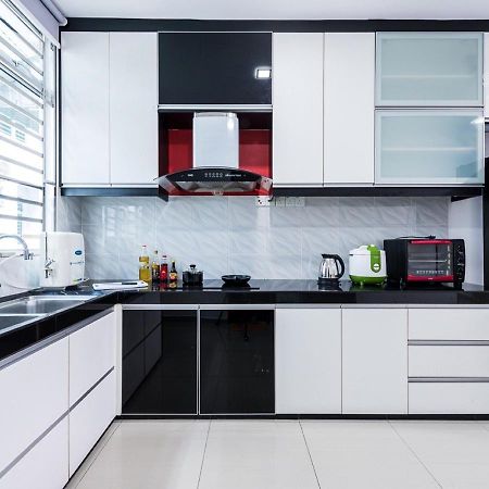 Port Dickson 14Pax 4Br Double Storey House 外观 照片